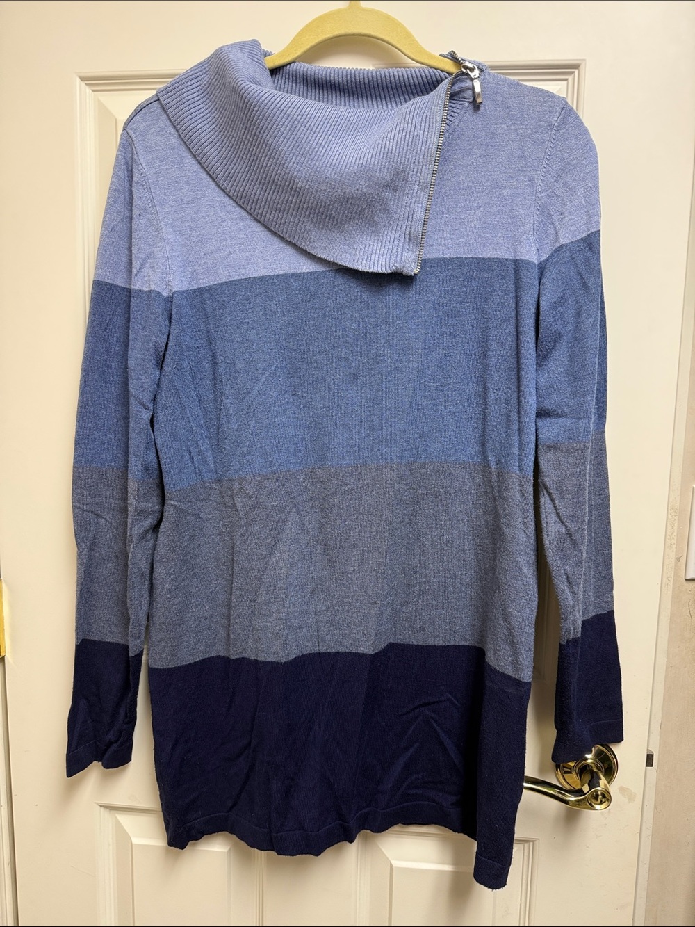 INC International Concepts Men's Blue Gradient Turtleneck Sweater with Side Zip